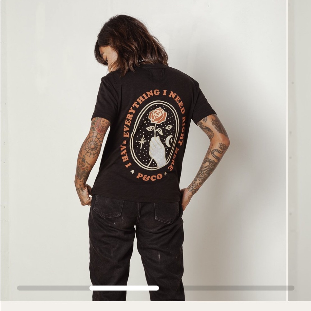Graphic Tee NWT (Here and Now) UK Size 8